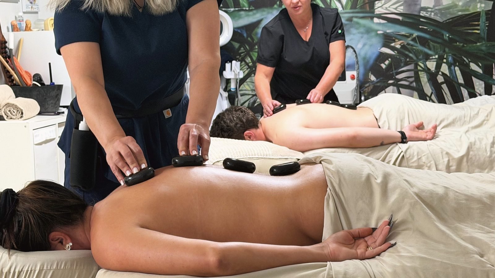 Couples massage at ERA Massage & Beauty